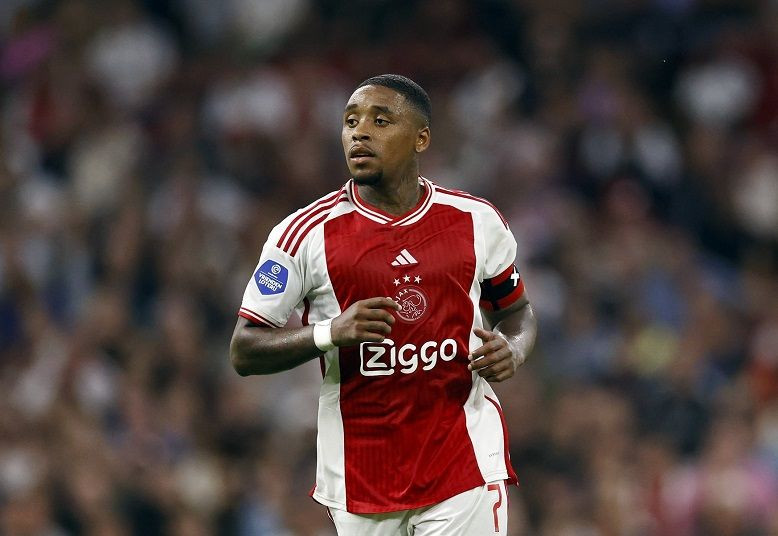 Ajax - Steven Bergwijn - fotbal